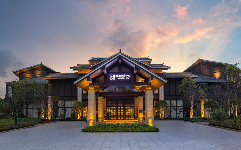 丹寨萬(wàn)達(dá)錦華溫泉酒店-泳池項(xiàng)目案例鑒賞實(shí)拍圖