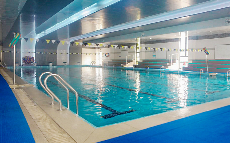 上海英國外籍人員子女學(xué)校-泳池項(xiàng)目案例鑒賞實(shí)拍圖