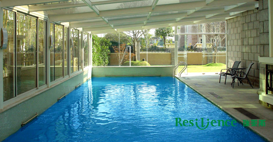 室內(nèi)游泳館,游泳池設(shè)備