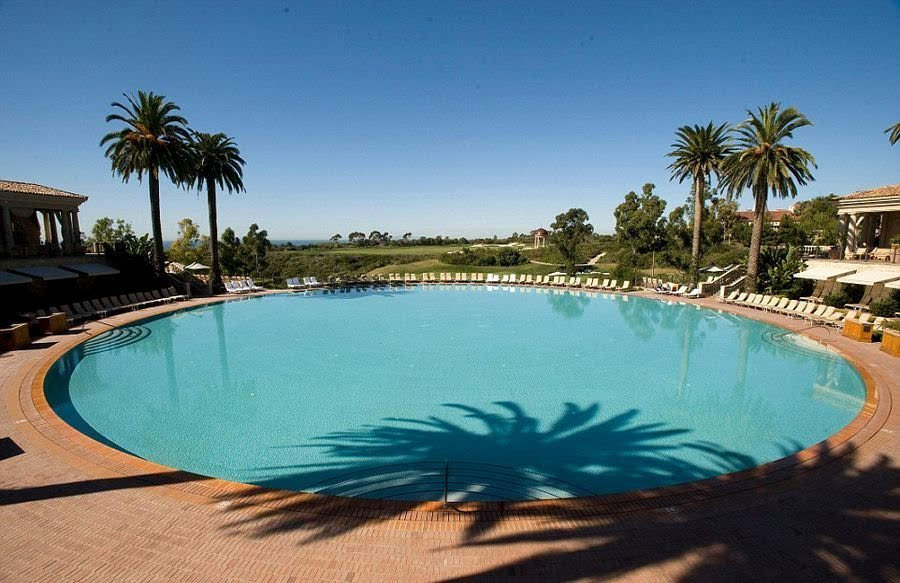 游泳池循環(huán)設(shè)備,游泳池水處理設(shè)備